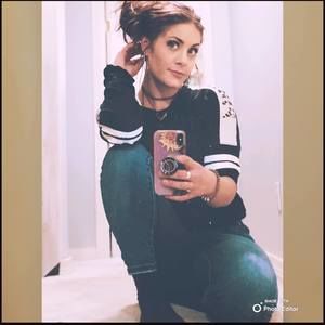 Meet your Posher, Brooke